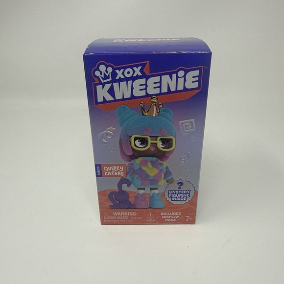 Moose Other - XOX Kweenie Quirky Kweens Mystery Figurine & Display Case NEW Collectible Stack